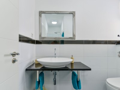 Holiday apartment Olujic 1 - Features photo 30