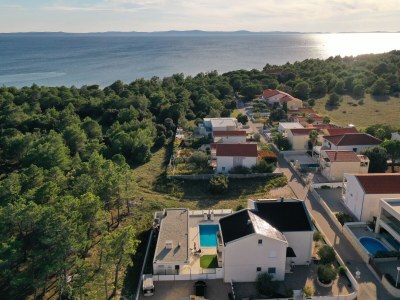 Holiday apartment Olujic 1 - Environment photo 32