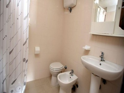 Apartment Belvilla by OYO SANT IRENE - Features photo 19