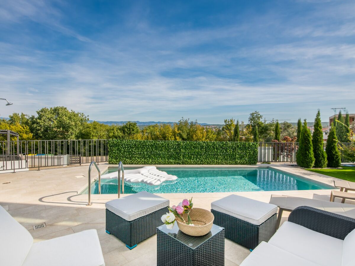 Holiday apartment Sofia with private Pool - Outdoor photo 4