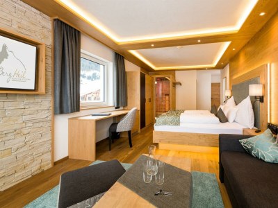 Holiday room Junior Suite Deluxe - Features photo 64