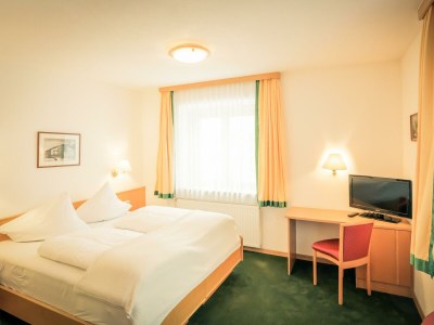 Holiday room Doppelzimmer Classic ab 3 Nächte - Features photo 41