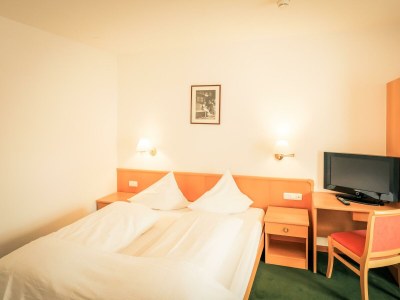 Holiday room Familiezimmer Comfort ab 3 Nächte - Features photo 37