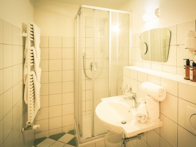 Holiday room Familiezimmer Comfort ab 3 Nächte - Features photo 41