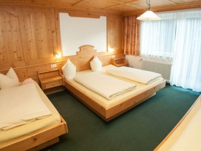 Holiday room Mehrbettzimmer 2 - Features photo 54