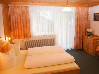 Holiday room Mehrbettzimmer 2 - Features photo 55