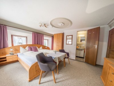 Holiday room Doppelzimmer, Dusche, WC - Outdoor photo 3