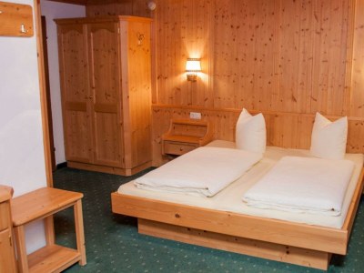 Holiday room Mehrbettzimmer 12 - Features photo 46