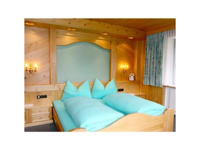 Apartment Top 2 - Features photo 34