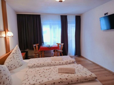 Holiday room Doppelzimmer mit Balkon - Features photo 9