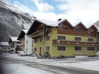 Holiday room Doppelzimmer Lechblick 4 - Outdoor photo 2