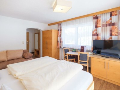 Holiday room Doppelbett Naturparkzimmer - Features photo 59