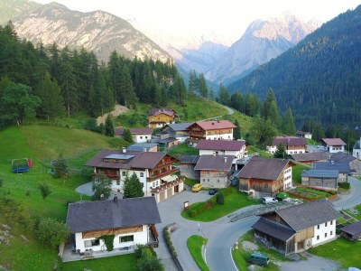 Holiday room Mehrbettzimmer, Dusche,WC und Balkon - Outdoor photo 17