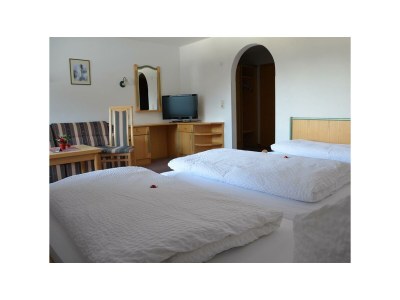 Holiday room Mehrbettzimmer, Dusche,WC und Balkon - Features photo 45