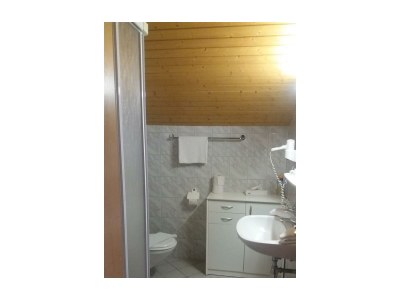 Holiday room Mehrbettzimmer, Dusche,WC und Balkon - Features photo 49