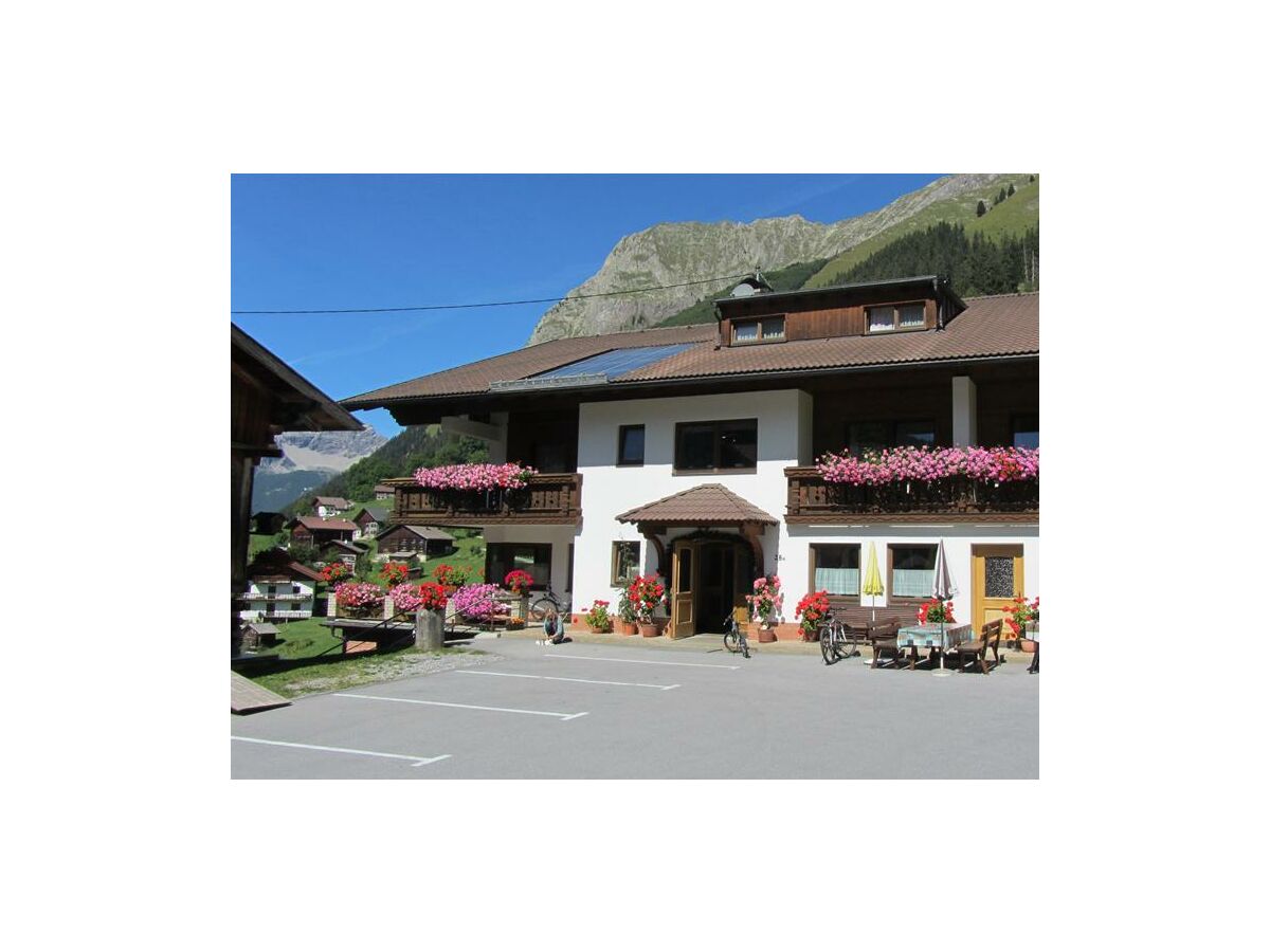 Holiday room Mehrbettzimmer, Dusche, WC, Balkon