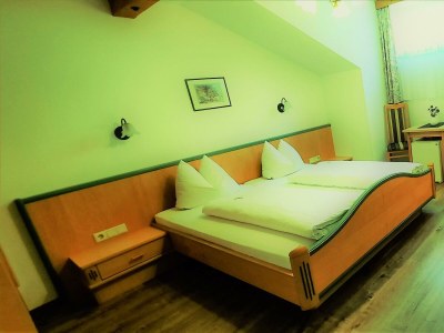 Holiday room Mehrbettzimmer, Dusche, WC, Balkon - Features photo 49