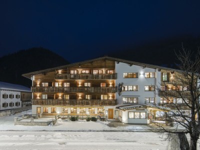 Holiday room Junior Suite Zirbe in Steeg - Holiday room