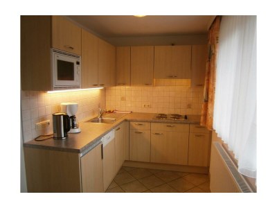 Apartment Top 2 - Features photo 11