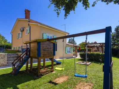 Holiday house Stancija Folo - Outdoor photo 11