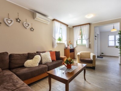 Holiday house Stancija Folo - Features photo 23