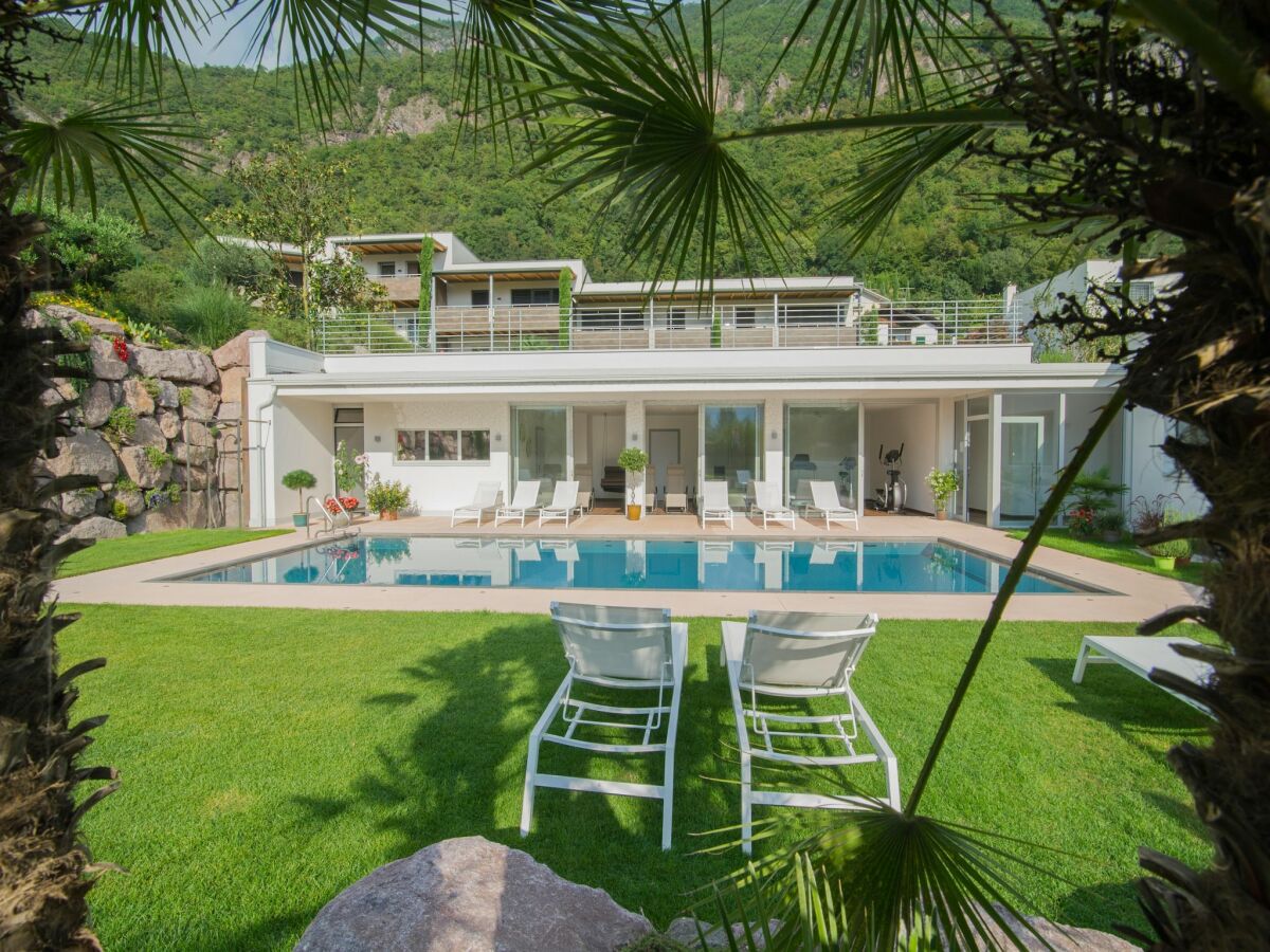 Apartment Moderno appartamento a Merano con doccia esterna - Outdoor photo 3