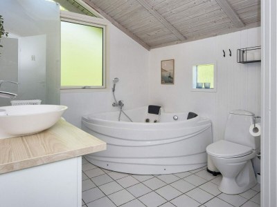 Holiday house 8 person holiday home in Juelsminde-By Traum - Outdoor photo 7