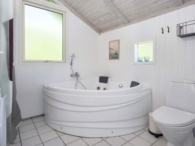 Holiday house 8 person holiday home in Juelsminde-By Traum - Outdoor photo 16