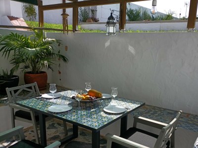 Holiday house "Traditional large house with pool" - Outdoor photo 4