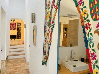 Holiday house "Traditional large house with pool" - Features photo 15