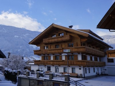 Apartment Edelweiss - Outdoor photo 2