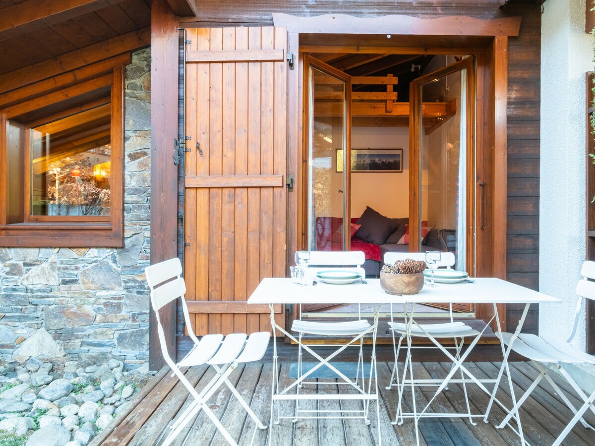 Apartment Le Hameau des Neiges - Outdoor photo 2