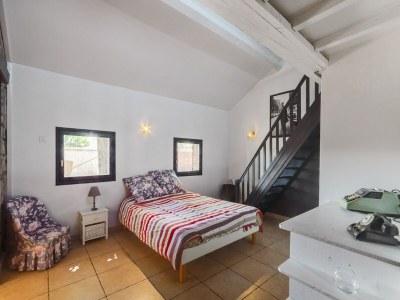 Holiday house Countryside holiday home with pool - Features photo 11