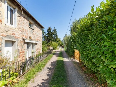 Holiday house Countryside holiday home with pool - Environment photo 31