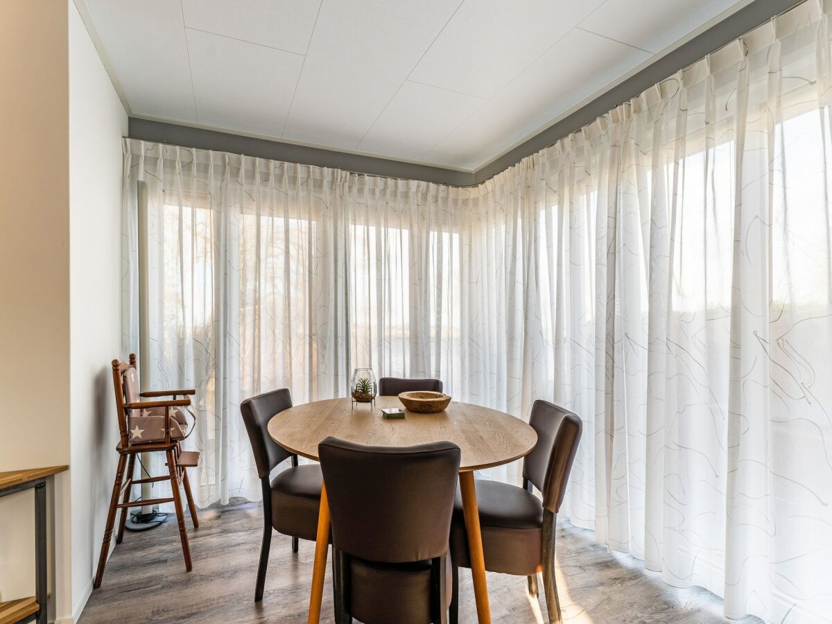 Holiday house Nice holiday home with boat and jetty - Features photo 4