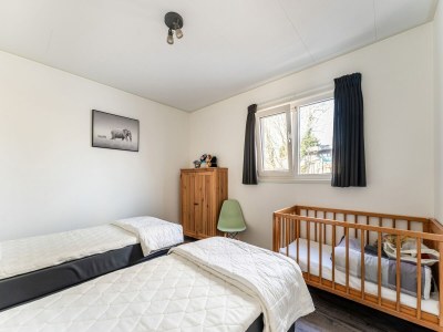 Holiday house Nice holiday home with boat and jetty - Features photo 17