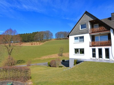 Apartment Modern Apartment in Sellinghausen with Terrace - Outdoor photo 7