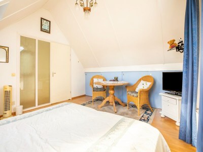 Holiday house Ferienhaus in Hoorn mit französischem Balkon - Features photo 12