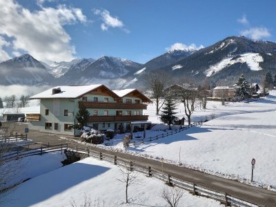 Apartment Appartement mit Balkon, 2 Schlafräume , 2 DU/WC, Balkon - Outdoor photo 8