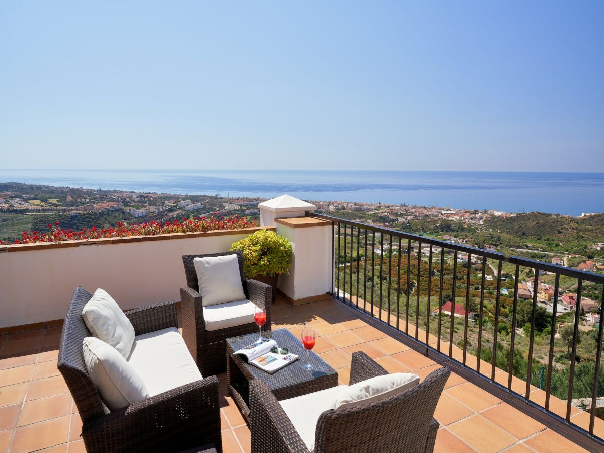 Holiday house Belvilla by OYO La Zenaida II - Outdoor photo 2