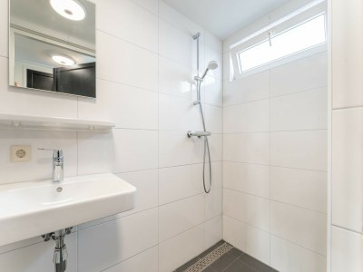 Holiday house Holiday Home in Silvolde with Hot Tub - Features photo 30