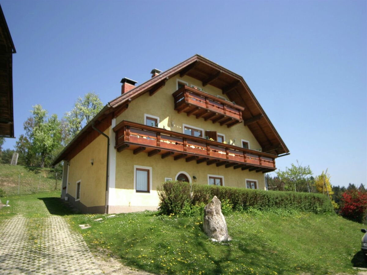 Apartment Apartment in Bleiburg near Petzen Ski Area - Outdoor photo 3
