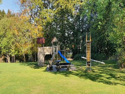 Holiday house Ferienhaus mit Terrasse im Skigebiet - Environment photo 23