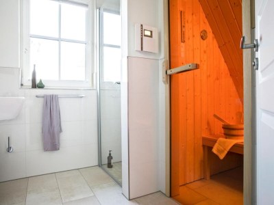 Holiday house Luxushaus Bodden mit Sauna - Features photo 14