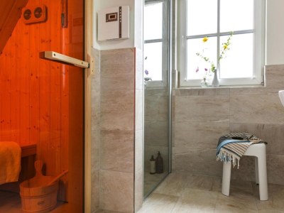 Holiday house Luxushaus am Bodden mit Sauna - Features photo 9