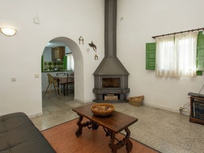 Holiday house Belvilla by OYO Can Casellas MasoverÃ­a - Features photo 16