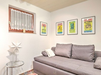 Apartment Sonnige Wohnung in Bad Driburg mit Garten - Features photo 19