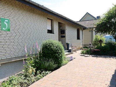 Apartment Sonnige Wohnung in Bad Driburg mit Garten - Features photo 34