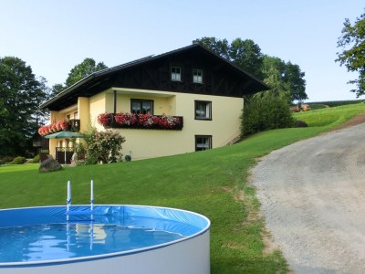 Apartment Geraeumige Wohnung für 5 Personen in Drachselsried - Outdoor photo 2