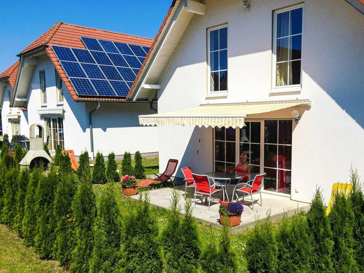 Holiday house Ferienhäuser am Kummerower See, Verchen - Outdoor photo 2